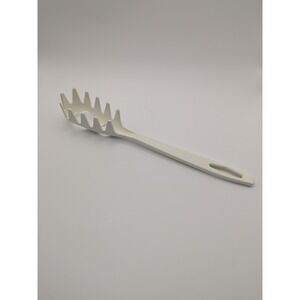 Vintage Tailor Made Ivory Nylon Plastic Spaghetti Server Pasta Spoon Utensil 24